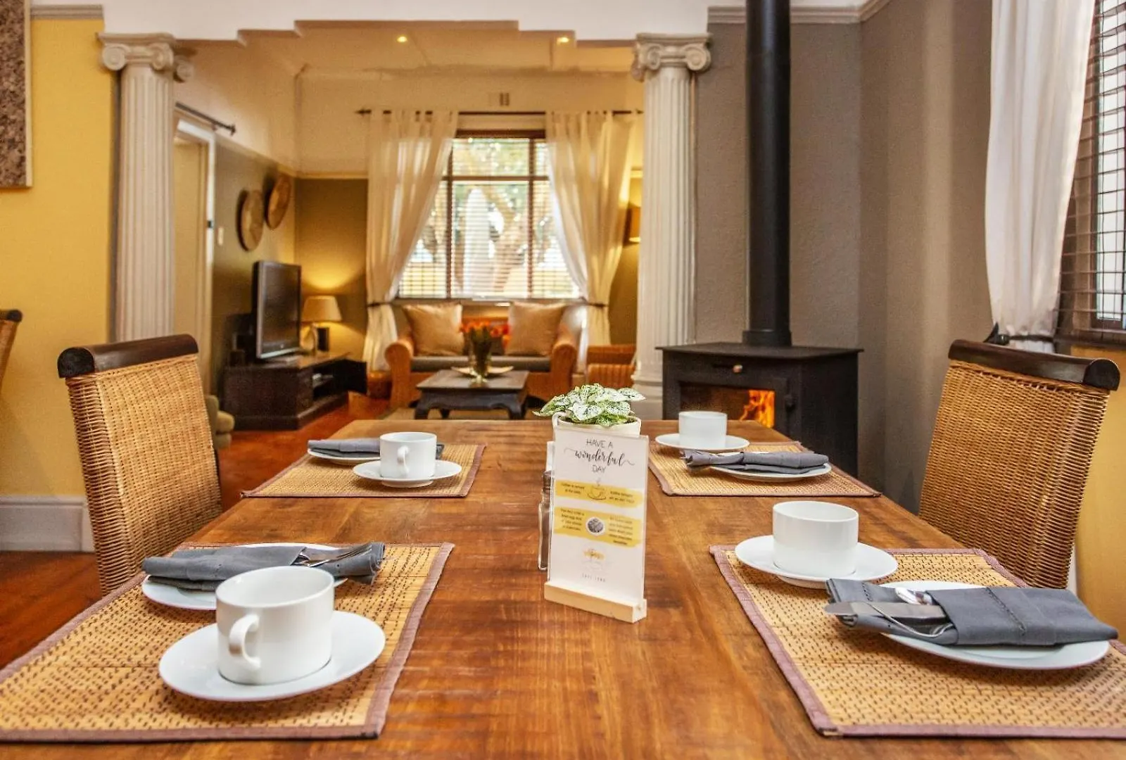 Tom'S Guest House Cape Town