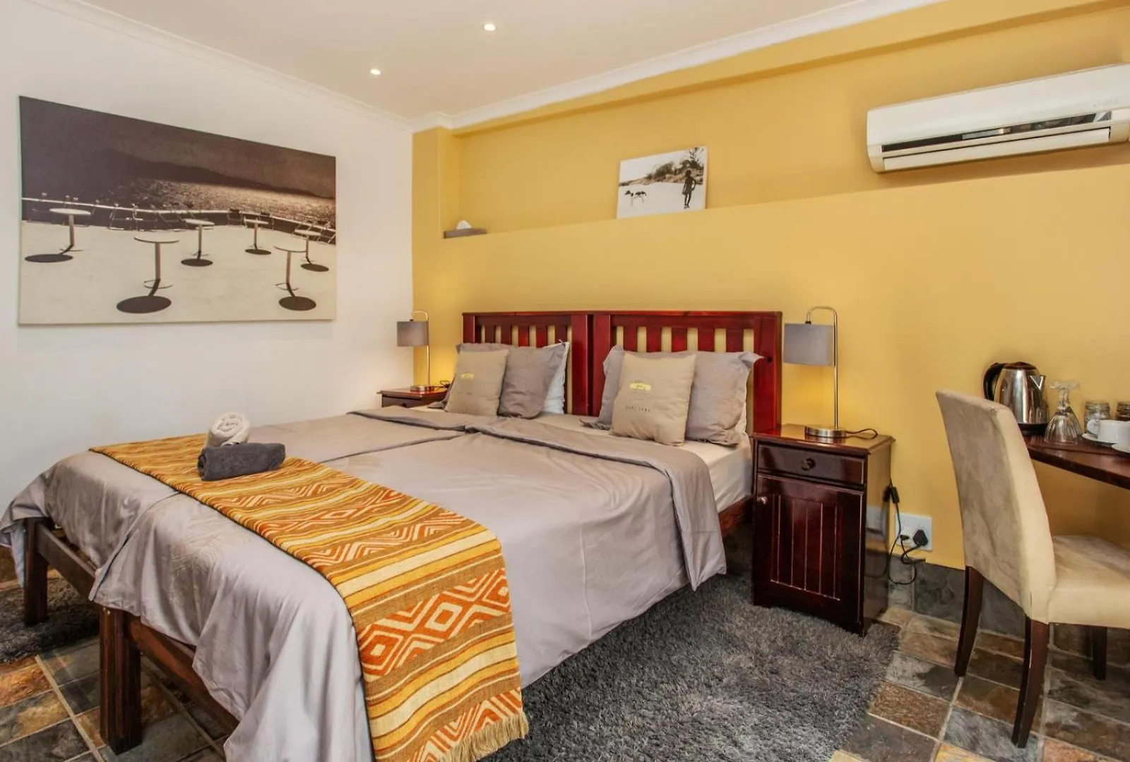 Tom'S Guest House Cape Town