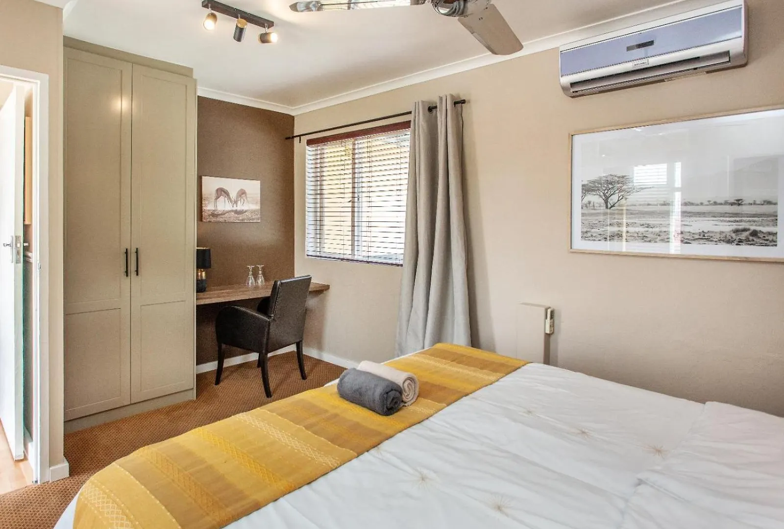 Tom'S Guest House Cape Town