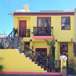 Ami Vine House Cape Town