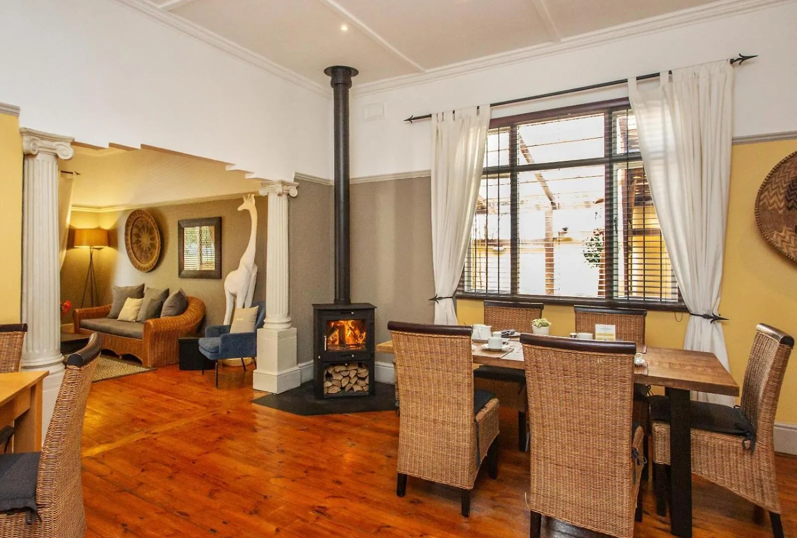 Tom'S Guest House Cape Town